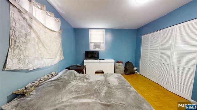 272-274 Parker Street, Newark, NJ 07104