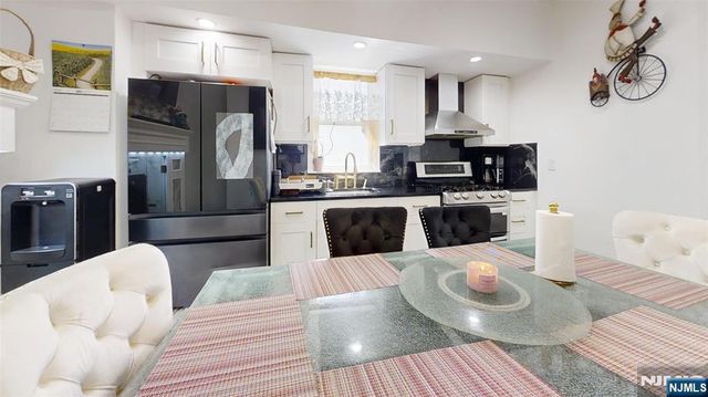 272-274 Parker Street, Newark, NJ 07104