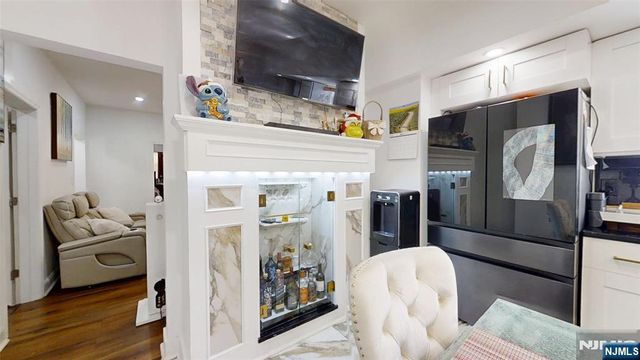 272-274 Parker Street, Newark, NJ 07104