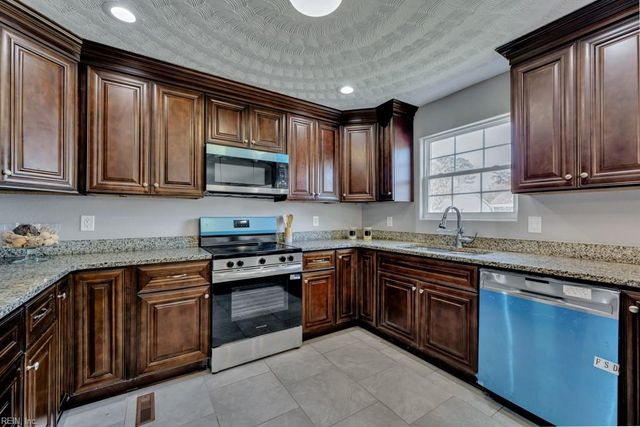 5508 Macguffie ST, Virginia Beach, VA 23464