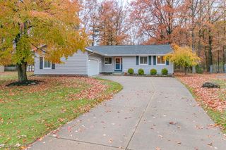 1104 Fanwood Court, Painesville, OH 44077