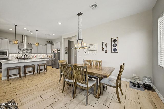 40545 N SPOTTED Lane, San Tan Valley, AZ 85140