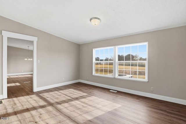 4527 Nc Hwy 210, Smithfield, NC 27577