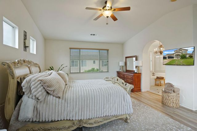 10640 Hidden Grove Cir, Stockton, CA 95209