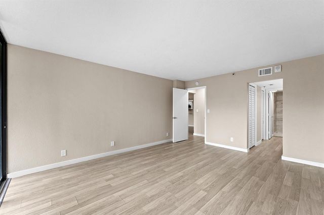 6420 Boca Del Mar Drive 207, Boca Raton, FL 33433