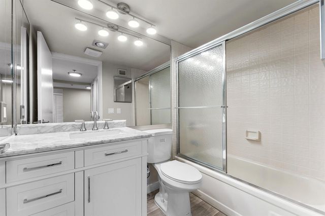 6420 Boca Del Mar Drive 207, Boca Raton, FL 33433
