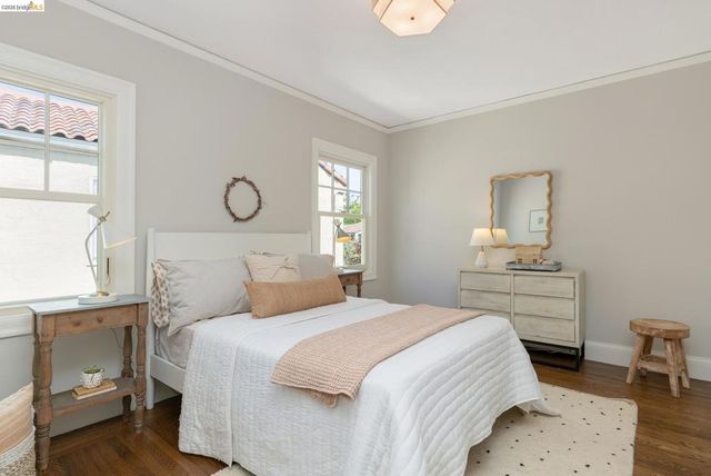 131 Waldo Ave, Piedmont, CA 94611