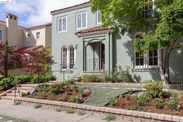 131 Waldo Ave, Piedmont, CA 94611