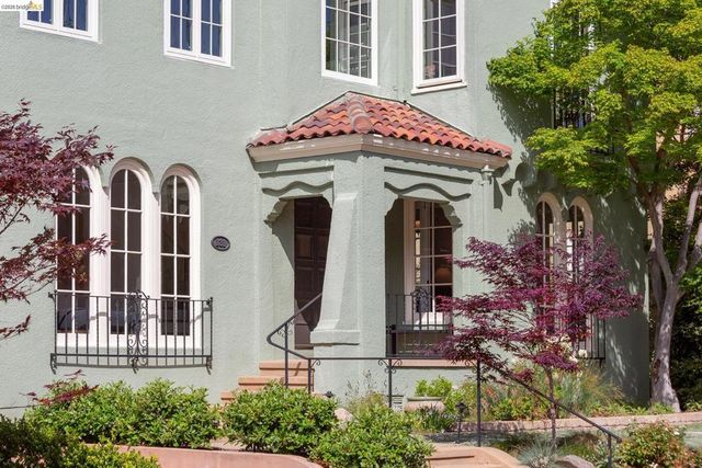 131 Waldo Ave, Piedmont, CA 94611