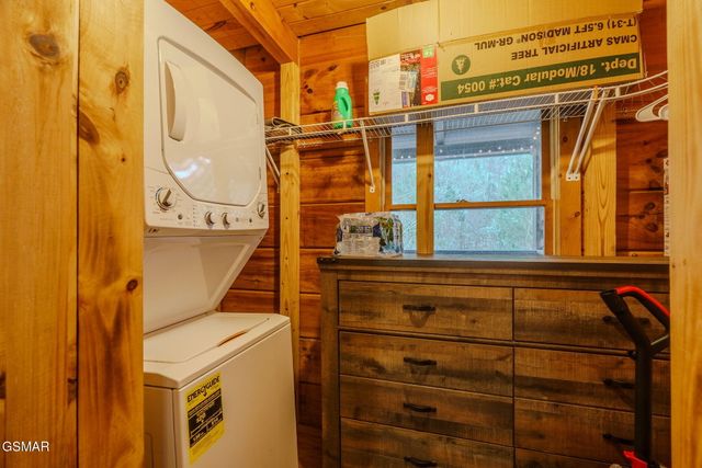 2922 Lightfoot Way, Sevierville, TN 37862