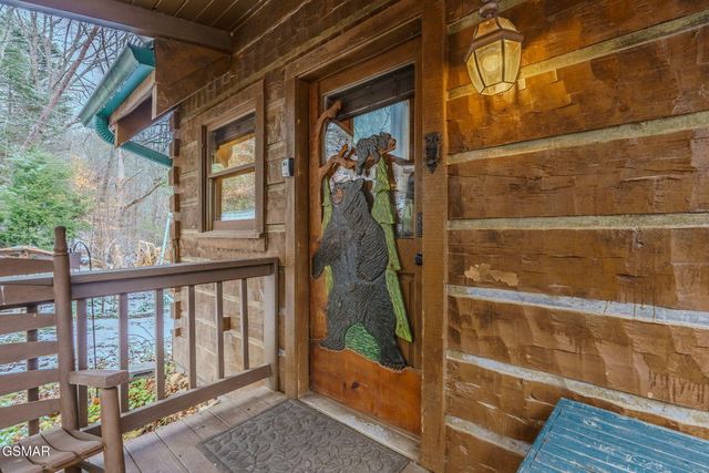 2922 Lightfoot Way, Sevierville, TN 37862