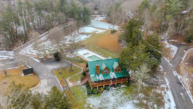 2922 Lightfoot Way, Sevierville, TN 37862