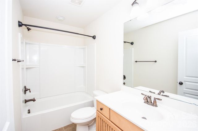 123 Leyton Loop D, Mooresville, NC 28117