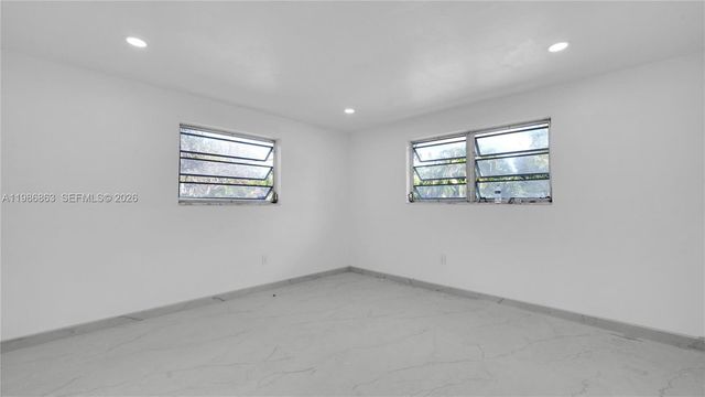 8850 NE 4th Ave, El Portal, FL 33138