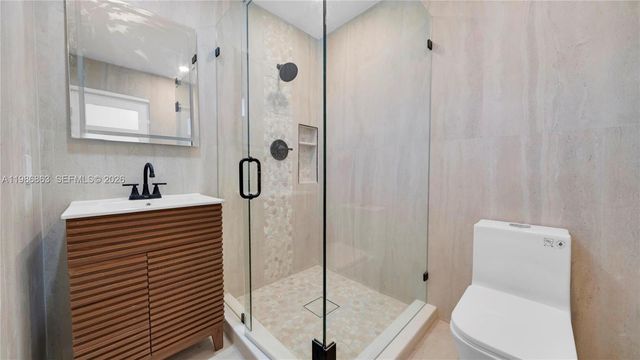 8850 NE 4th Ave, El Portal, FL 33138