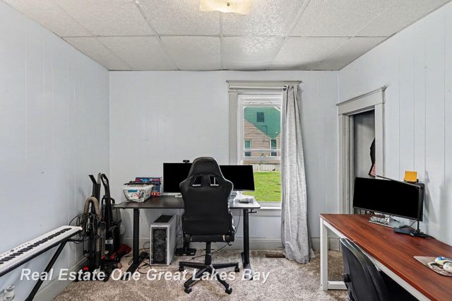 3236 Elm Street, Saginaw, MI 48604
