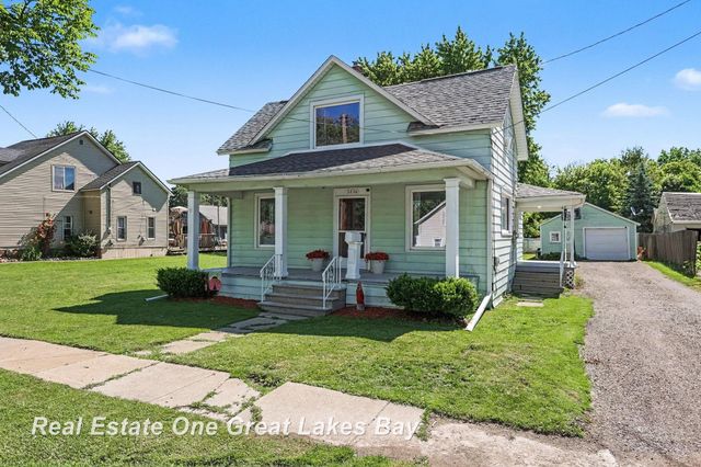 3236 Elm Street, Saginaw, MI 48604
