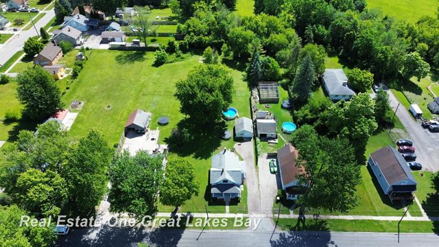 3236 Elm Street, Saginaw, MI 48604