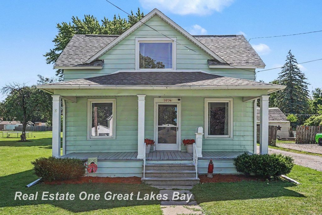 3236 Elm Street, Saginaw, MI 48604