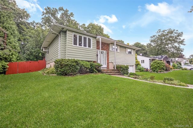 23 Country Lane Drive, Kings Park, NY 11754
