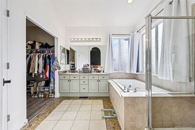 24486 E Louisiana Circle, Aurora, CO 80018