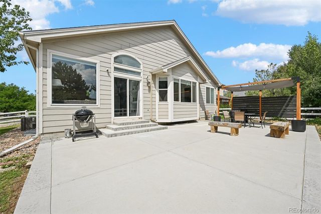 24486 E Louisiana Circle, Aurora, CO 80018