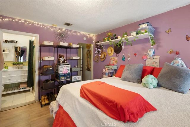 511 S Pannes, Compton, CA 90221