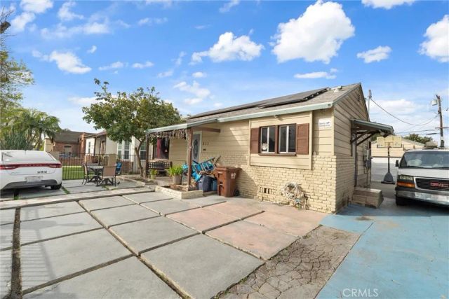 511 S Pannes, Compton, CA 90221
