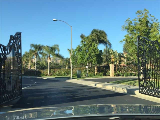 19850 Sierra Meadows, Porter Ranch, CA 91326