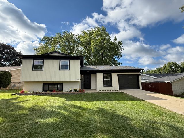 615 Nolan Avenue, Glendale Heights, IL 60139