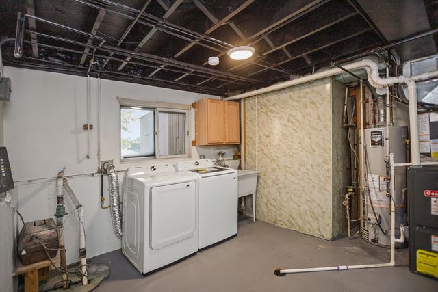 615 Nolan Avenue, Glendale Heights, IL 60139