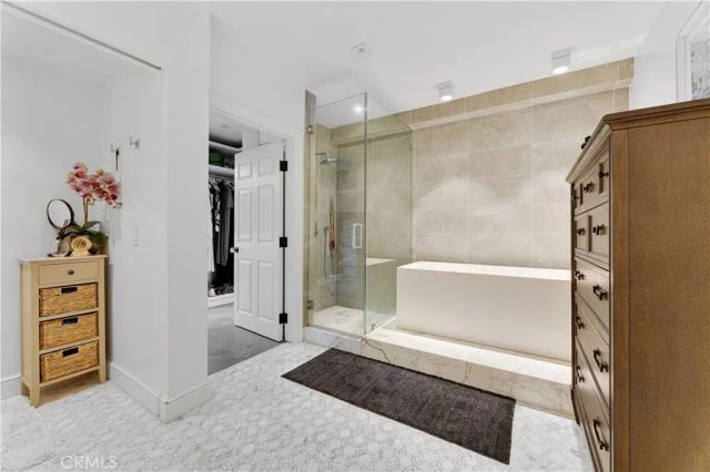 277 S Spalding Drive 201, Beverly Hills, CA 90212