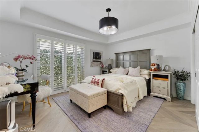 277 S Spalding Drive 201, Beverly Hills, CA 90212