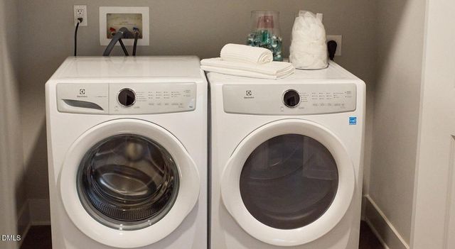 625 S Elliott Road C2b, Chapel Hill, NC 27517