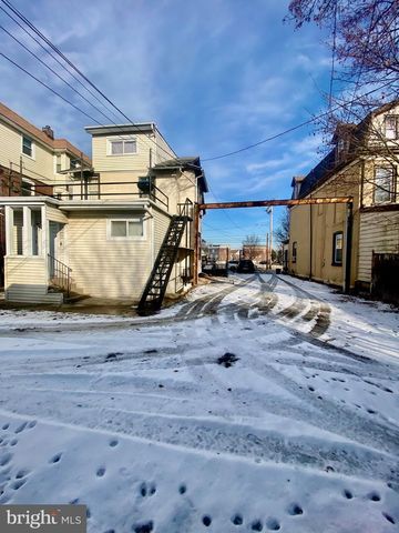 438 CHURCH LN, Lansdowne, PA 19050