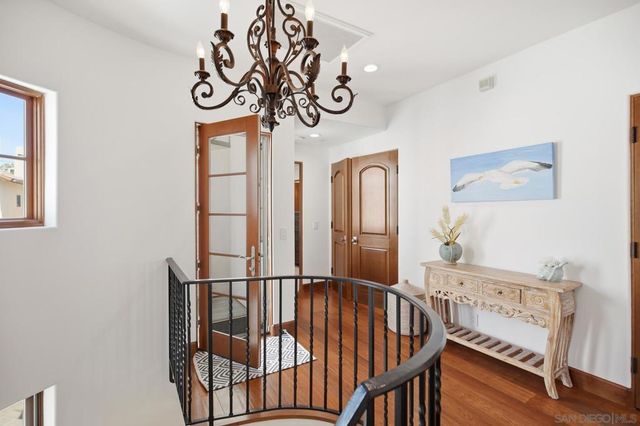 935 F Ave, Coronado, CA 92118