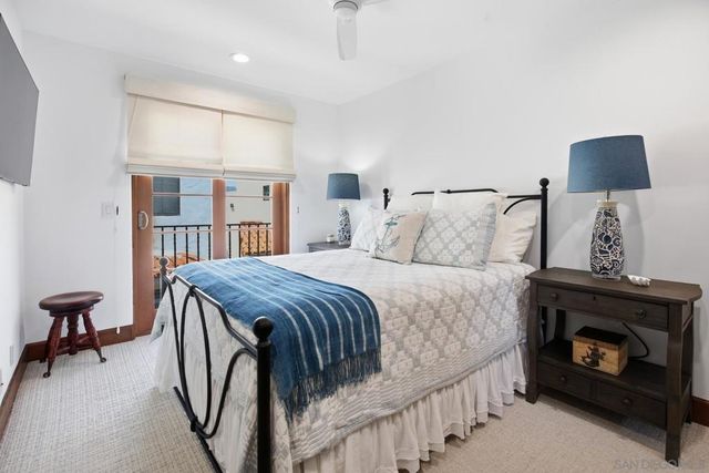 935 F Ave, Coronado, CA 92118