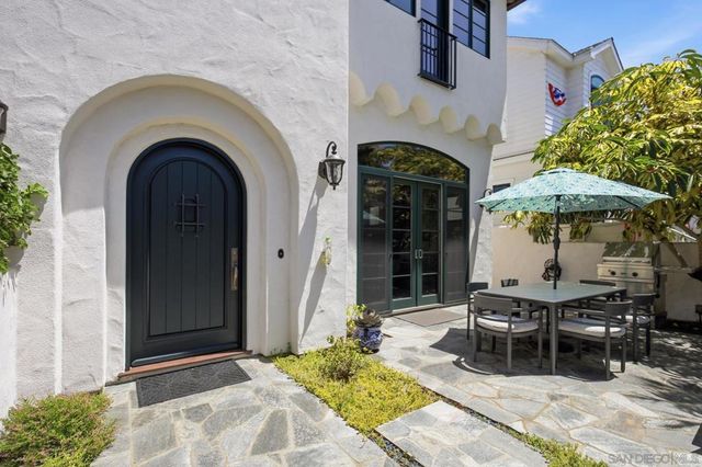 935 F Ave, Coronado, CA 92118