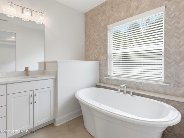 178 EAGLE MOON LAKE Drive, St. Augustine, FL 32092