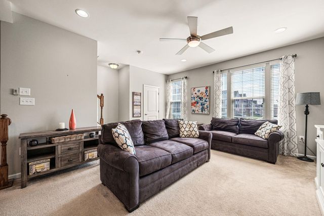 603 COLUMBUS DR, Spring City, PA 19475