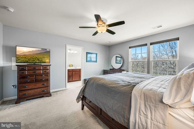 603 COLUMBUS DR, Spring City, PA 19475