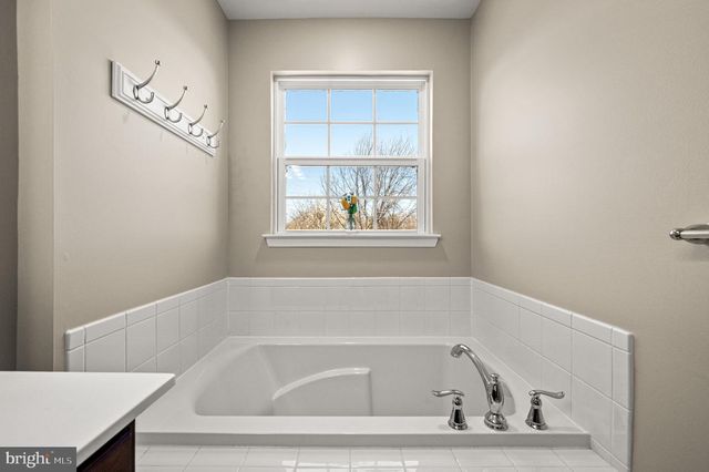 603 COLUMBUS DR, Spring City, PA 19475