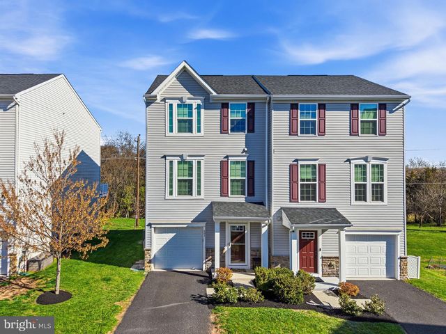 603 COLUMBUS DR, Spring City, PA 19475