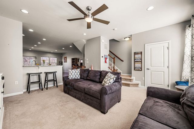 603 COLUMBUS DR, Spring City, PA 19475