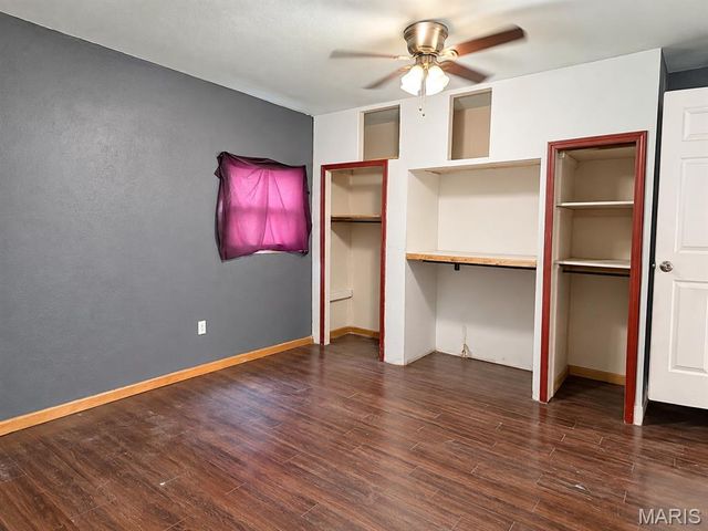 208 Hollandia Drive, Fairview Heights, IL 62208