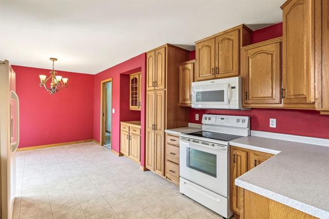 609 E Tyler Avenue, Eau Claire, WI 54701