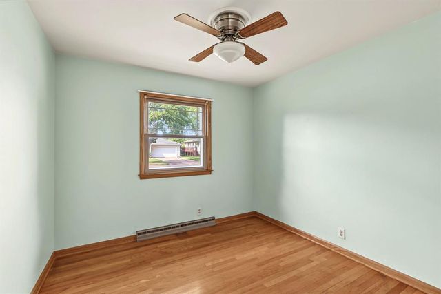609 E Tyler Avenue, Eau Claire, WI 54701