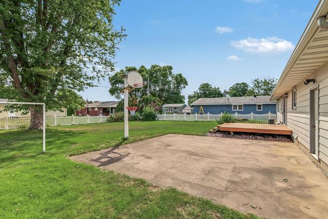 609 E Tyler Avenue, Eau Claire, WI 54701