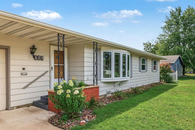 609 E Tyler Avenue, Eau Claire, WI 54701