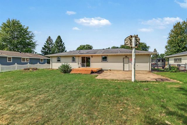 609 E Tyler Avenue, Eau Claire, WI 54701